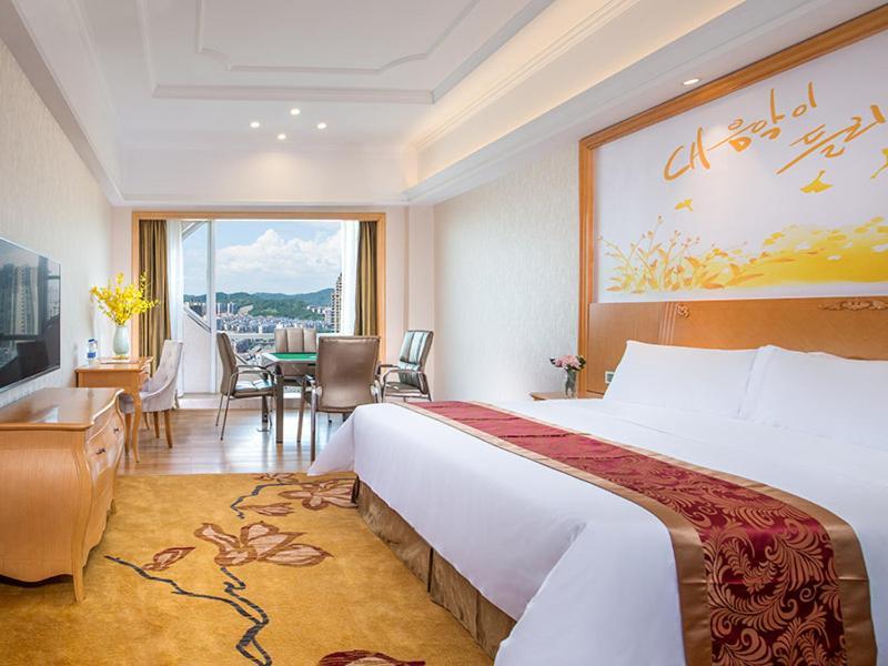 Vienna International Hotel Hunan Chenzhou Qingnian Avenue Dış mekan fotoğraf